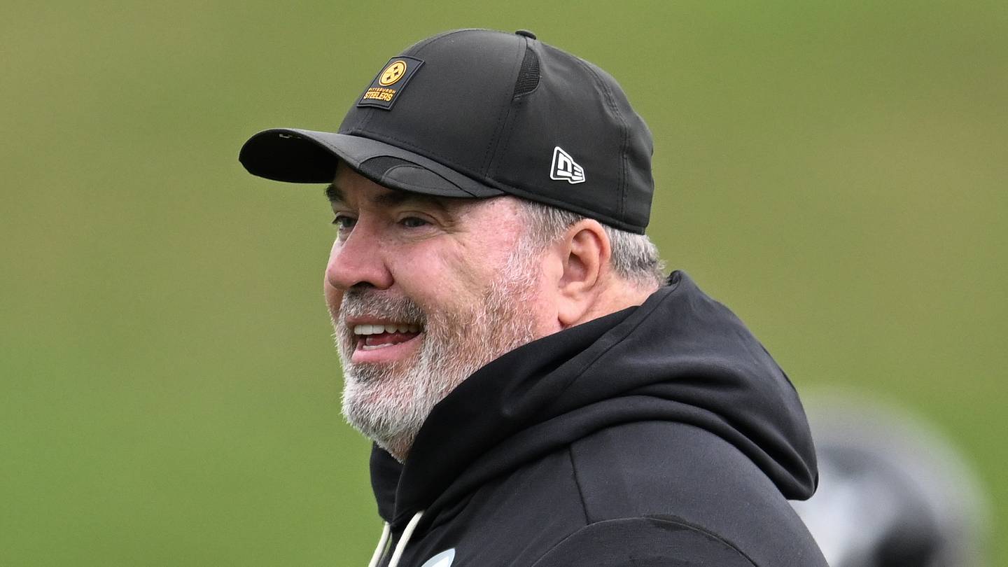 Mike McCarthy is already doing what Mike Tomlin failed to do with the Steelers
