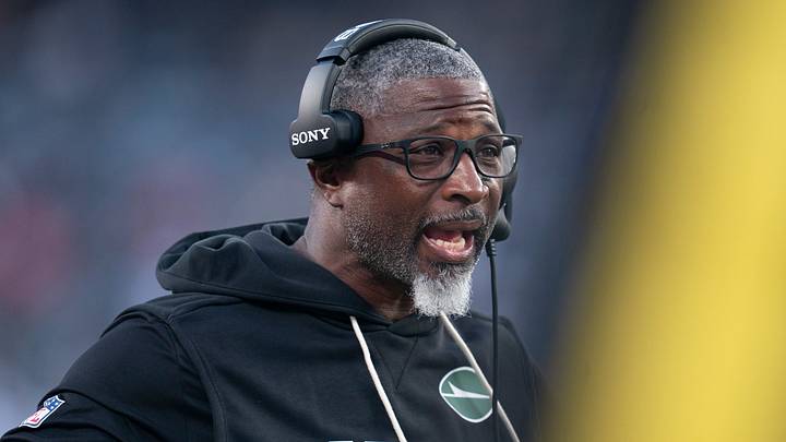 New York Jets head coach Aaron Glenn New York Jets head coach Aaron Glenn