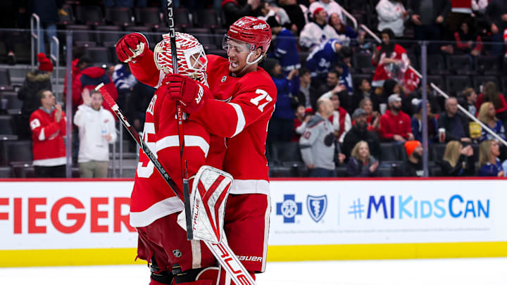 Toronto Maple Leafs v Detroit Red Wings