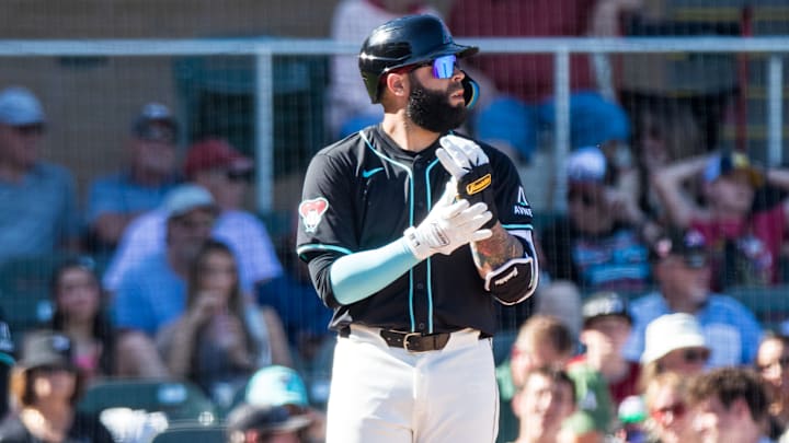 Emmanuel Rivera pasa de Cascabeles a Marlins