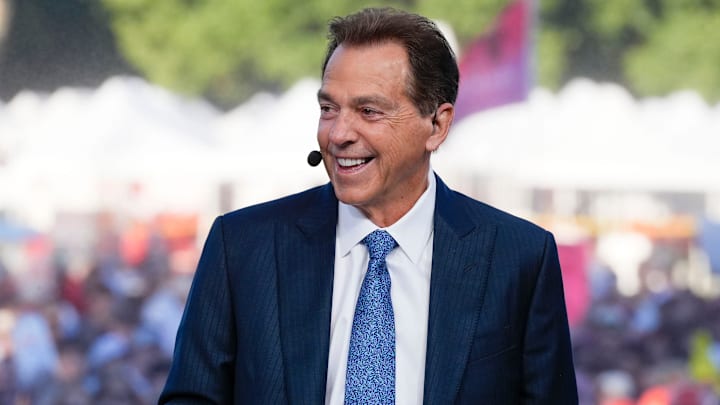 Former coach Nick Saban has reportedly been contacted by the LSU Tigers about replacing Brian Kelly, according to former LSU alunmnus Shaquille O'Neal.