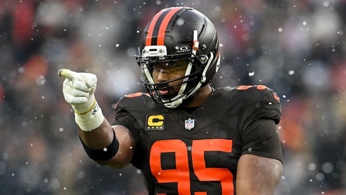 Top Quotes: Dolphins head to Cleveland to face the Browns, image size:1440x810