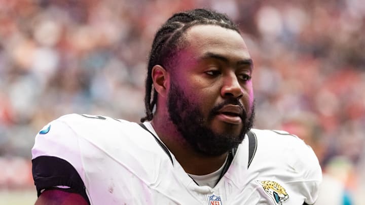 Nov 23, 2025; Glendale, Arizona, USA; Jacksonville Jaguars offensive lineman Chuma Edoga (55) against the Arizona Cardinals at State Farm Stadium. 