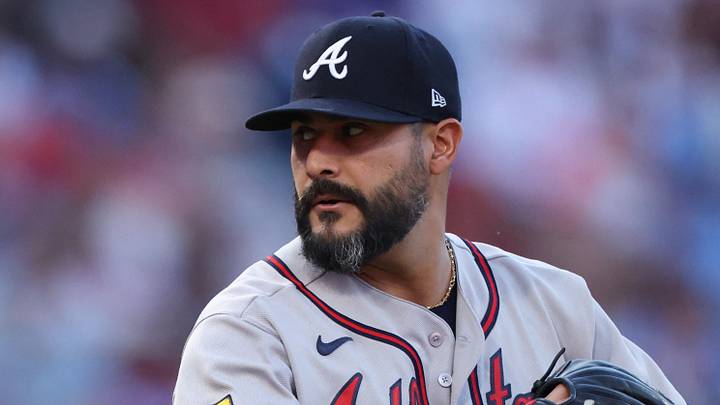 Sep 5, 2026; Philadelphia, Pennsylvania, USA; Atlanta Braves pitcher Martin Perez (33) throws a pitch against the Philadelphia Phillies during the first inning at Citizens Bank Park. Mandatory Credit: Bill Streicher-Imagn Images