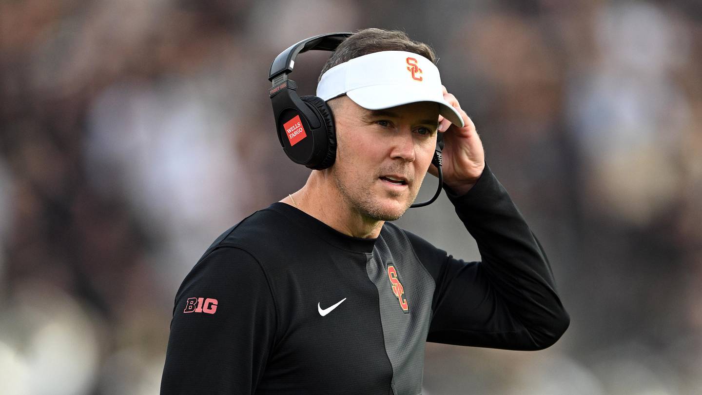 One Game for USC Trojans, Lincoln Riley to Change Big Ten Road Narrative