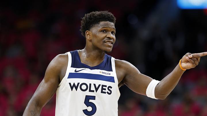 Minnesota Timberwolves v San Antonio Spurs - Game One