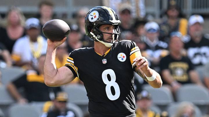 Sep 13, 2026; Pittsburgh, Pennsylvania, USA; Pittsburgh Steelers quarterback Aaron Rodgers (8) throws during the fourth quarter against the Atlanta Falcons at Acrisure Stadium. Mandatory Credit: Barry Reeger-Imagn Images Sep 13, 2026; Pittsburgh, Pennsylvania, USA; Pittsburgh Steelers quarterback Aaron Rodgers (8) throws during the fourth quarter against the Atlanta Falcons at Acrisure Stadium. Mandatory Credit: Barry Reeger-Imagn Images