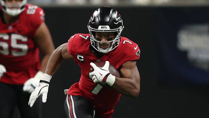 Oct 11, 2026; Atlanta, Georgia, USA;  Atlanta Falcons running back Bijan Robinson (7)