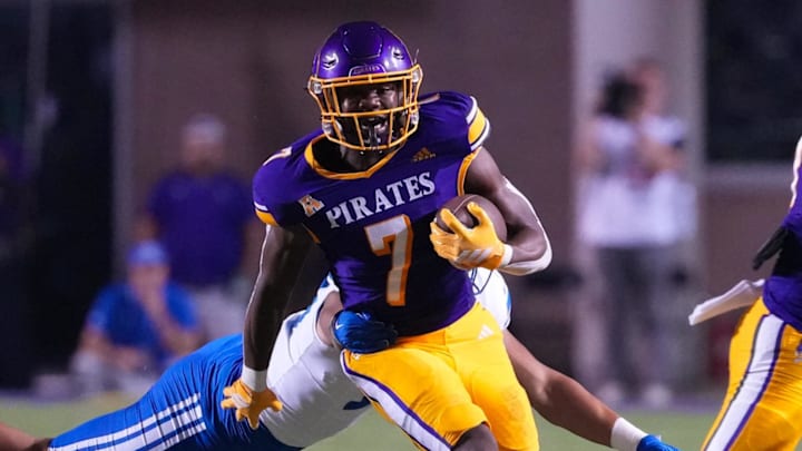 The Florida Gators have added extra depth at running back behind Jadan Baugh through the transfer portal.