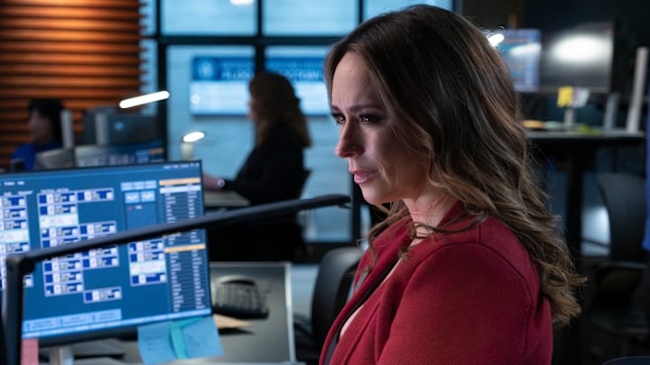 9-1-1 on ABC - JENNIFER LOVE HEWITT as Maddie