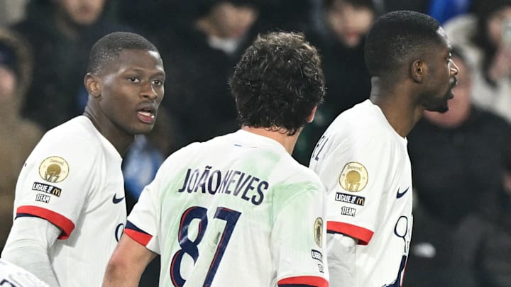 Le PSG se retrouve encore leader de Ligue 1.