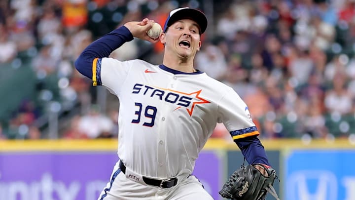 Apr 13, 2025; Houston, Texas, USA; Houston Astros starting pitcher Hayden Wesneski (39) delivers a pitch against the Los Angeles Angels during the first inning at Daikin Park. Apr 13, 2025; Houston, Texas, USA; Houston Astros starting pitcher Hayden Wesneski (39) delivers a pitch against the Los Angeles Angels during the first inning at Daikin Park.
