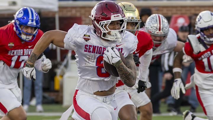 Jan 28, 2026; Mobile, AL, USA; American Team running back Jaydn Ott (8) of Oklahoma runs the ball during American Senior Bowl practice at Hancock Whitney Stadium. Jan 28, 2026; Mobile, AL, USA; American Team running back Jaydn Ott (8) of Oklahoma runs the ball during American Senior Bowl practice at Hancock Whitney Stadium.