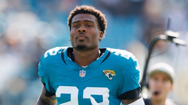 Nov 16, 2025; Jacksonville, Florida, USA; Jacksonville Jaguars corner back Jarrian Jones (22) before the game against the Los Angeles Chargers at EverBank Stadium. Mandatory Credit: Morgan Tencza-Imagn Images Nov 16, 2025; Jacksonville, Florida, USA; Jacksonville Jaguars corner back Jarrian Jones (22) before the game against the Los Angeles Chargers at EverBank Stadium. Mandatory Credit: Morgan Tencza-Imagn Images