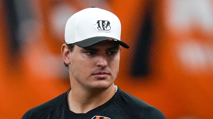 Cincinnati Bengals defensive end Trey Hendrickson (91) attends a preseason training camp practice in downtown Cincinnati on Thursday, July 31, 2025.