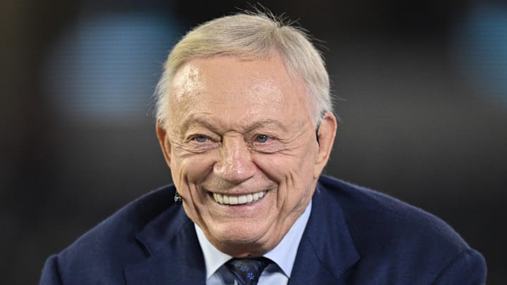 Dallas Cowboys owner Jerry Jones