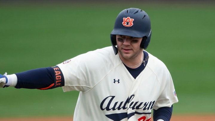 Auburn Tigers bats bounce back from a quiet night in a big way
