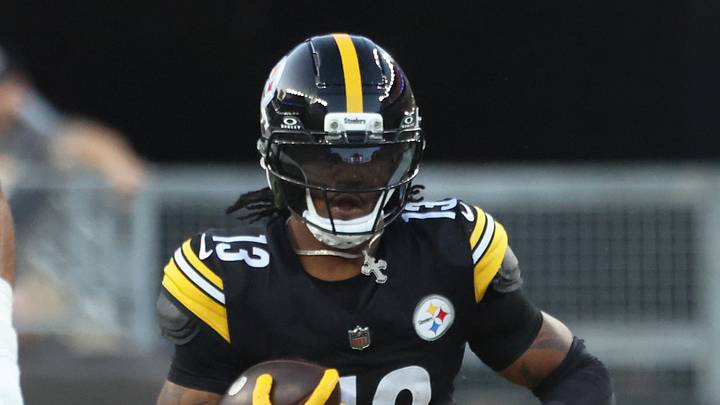 Aug 21, 2026; Pittsburgh, Pennsylvania, USA; Pittsburgh Steelers running back Rico Dowdle (13) runs the ball against the New York Jets during the second quarter at Acrisure Stadium. Mandatory Credit: Charles LeClaire-Imagn Images Aug 21, 2026; Pittsburgh, Pennsylvania, USA; Pittsburgh Steelers running back Rico Dowdle (13) runs the ball against the New York Jets during the second quarter at Acrisure Stadium. Mandatory Credit: Charles LeClaire-Imagn Images
