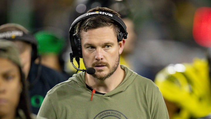 Oregon head coach Dan Lanning breaks from a huddle as the No. 6 Oregon Ducks host the USC Trojans Saturday, Nov. 11, 2023, at Autzen Stadium in Eugene, Ore.