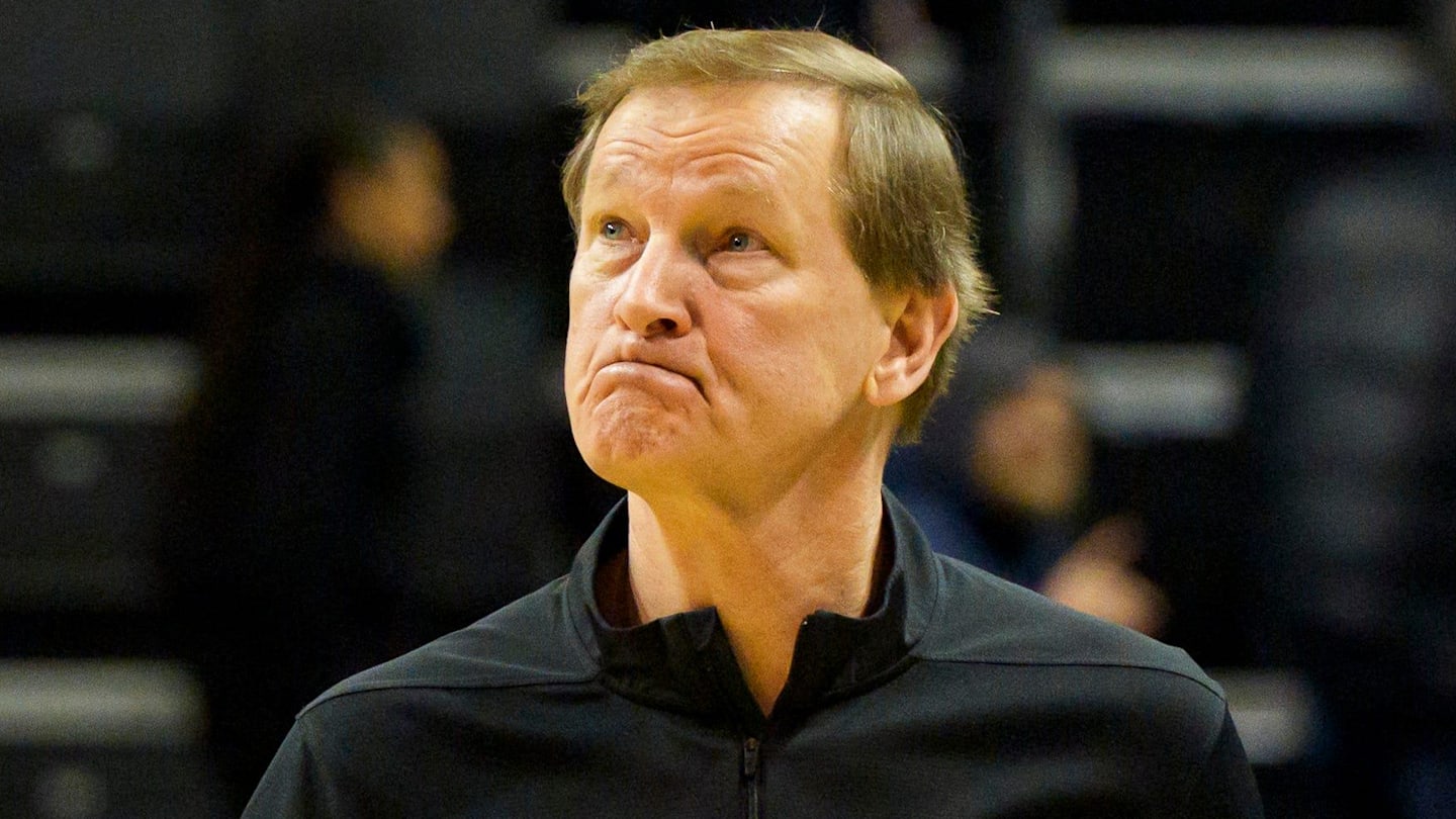 Oregon Basketball Schedules Official Visit With Four-Star Recruit