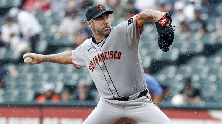 Jun 29, 2025; Chicago, Illinois, USA; San Francisco Giants starting pitcher Justin Verlander (35) delivers a pitch against the Chicago White Sox during the first inning at Rate Field.