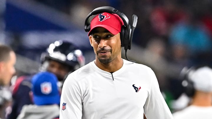 Houston Texans cornerbacks coach Dino Vasso 