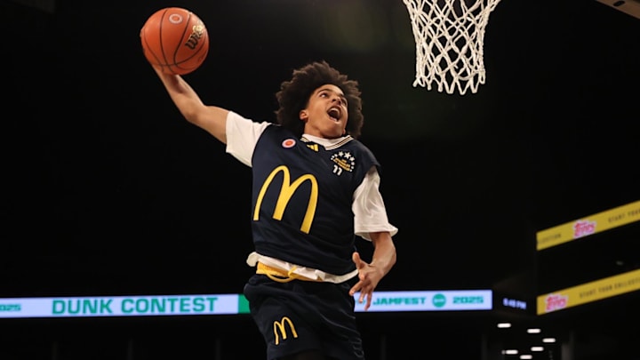 Mar 31, 2025; Brooklyn, New York, USA; McDonald’s All American West guard Mikel Brown Jr. (11) dunks the ball during the Sprite Jam Fest at Barclay's Center. Mandatory Credit: Pamela Smith-Imagn Images Mar 31, 2025; Brooklyn, New York, USA; McDonald’s All American West guard Mikel Brown Jr. (11) dunks the ball during the Sprite Jam Fest at Barclay's Center. Mandatory Credit: Pamela Smith-Imagn Images