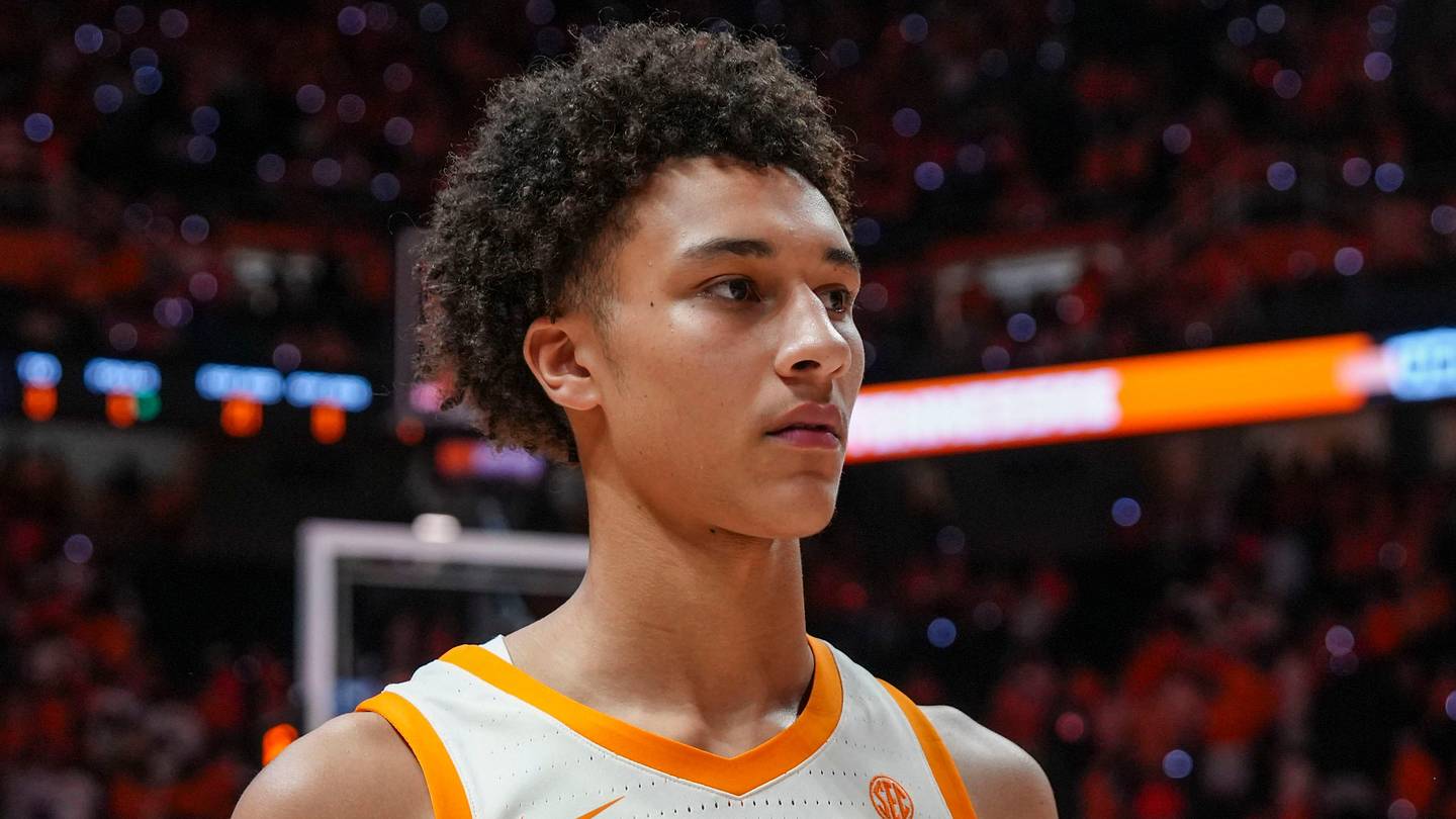 2026 NBA Lottery Mock Draft: Blazers trade into draft to swing for upside
