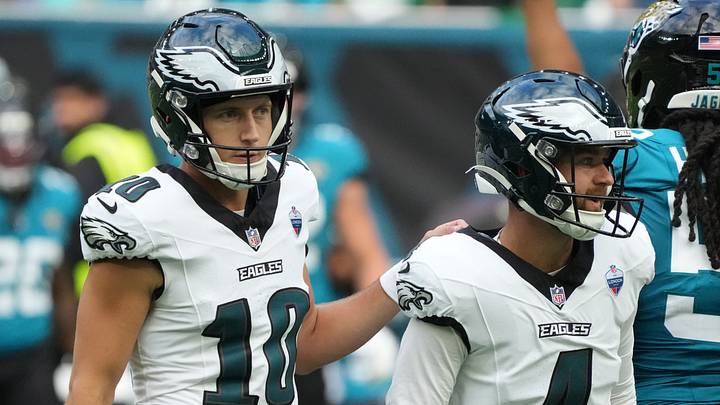 Philadelphia Eagles kicker Jake Elliott and punter Braden Mann