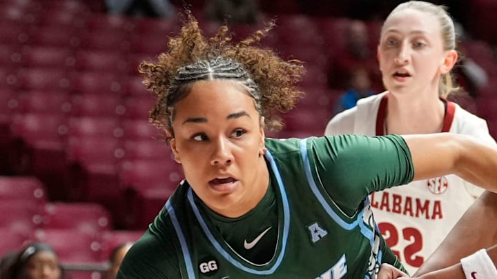 Dec 17, 2025; Tuscaloosa, AL, USA; Tulane guard Mecailin Marshall (8) grabs a loose ball in front of Alabama guard Jessica Timmons (23) at Coleman Coliseum. Mandatory Credit: Gary Cosby Jr.-Tuscaloosa News Dec 17, 2025; Tuscaloosa, AL, USA; Tulane guard Mecailin Marshall (8) grabs a loose ball in front of Alabama guard Jessica Timmons (23) at Coleman Coliseum. Mandatory Credit: Gary Cosby Jr.-Tuscaloosa News