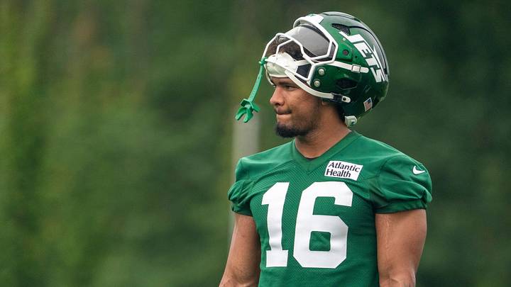 New York Jets tight end Kenyon Sadiq