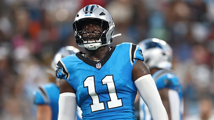 Carolina Panthers outside linebacker Nic Scourton