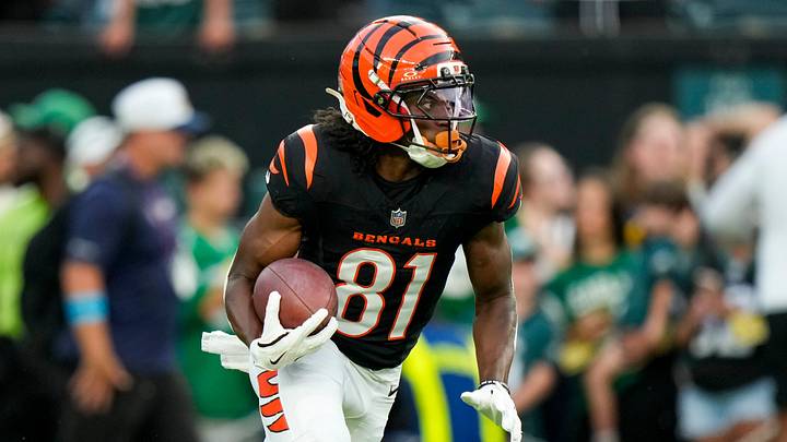 Cincinnati Bengals wide receiver Dohnte Meyers (81) runs back a punt drill during warmups before the NFL Preseason Week 3 game between the Philadelphia Eagles and the Cincinnati Bengals at Lincoln Financial Field in Philladelphia on Friday, Aug. 28, 2026. Cincinnati Bengals wide receiver Dohnte Meyers (81) runs back a punt drill during warmups before the NFL Preseason Week 3 game between the Philadelphia Eagles and the Cincinnati Bengals at Lincoln Financial Field in Philladelphia on Friday, Aug. 28, 2026.