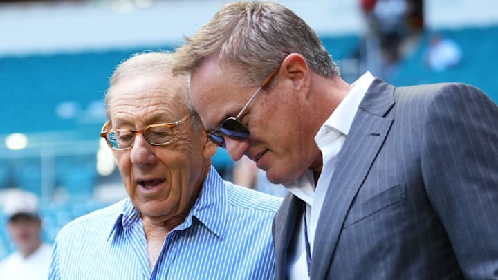 New England Patriots v Miami Dolphins New England Patriots v Miami Dolphins