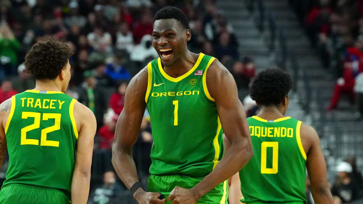 Mar 15, 2024; Las Vegas, NV, USA; Oregon Ducks center N'Faly Dante (1) celebrates after making a play against the Arizona Wildcats during the second half at T-Mobile Arena. Mandatory Credit: Stephen R. Sylvanie-USA TODAY Sports