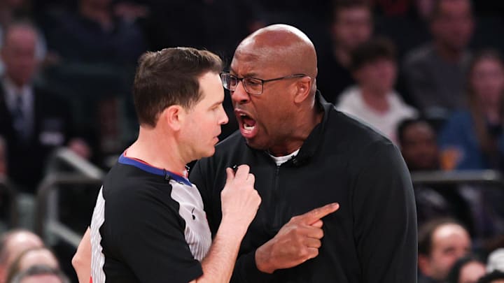 Mar 4, 2026; New York, New York, USA; New York Knicks head coach Mike Brown argues with referee Brian Forte (45) during the first half against the Oklahoma City Thunder at Madison Square Garden. Mandatory Credit: Vincent Carchietta-Imagn Images