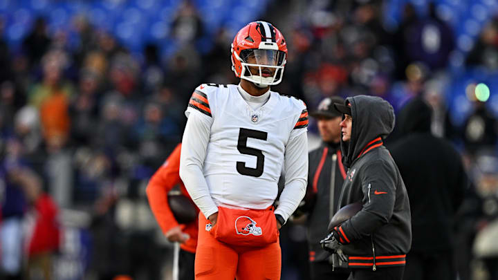 Jan 4, 2025; Baltimore, Maryland, USA; Cleveland Browns quarterback Jameis Winston (5) warms up before the game against Baltimore Ravens at M&T Bank Stadium. Mandatory Credit: Tommy Gilligan-Imagn Images