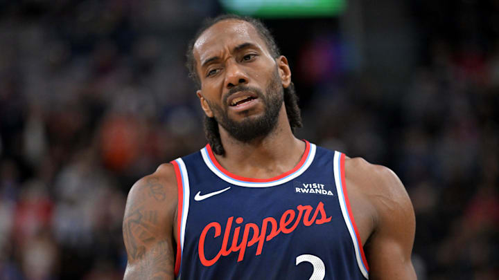 Los Angeles Clippers forward Kawhi Leonard reacts after a missed basket