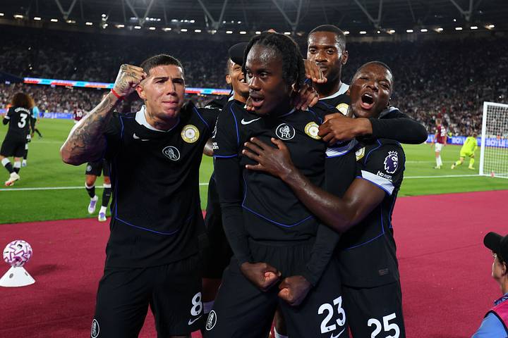 Fulham gặp Chelsea