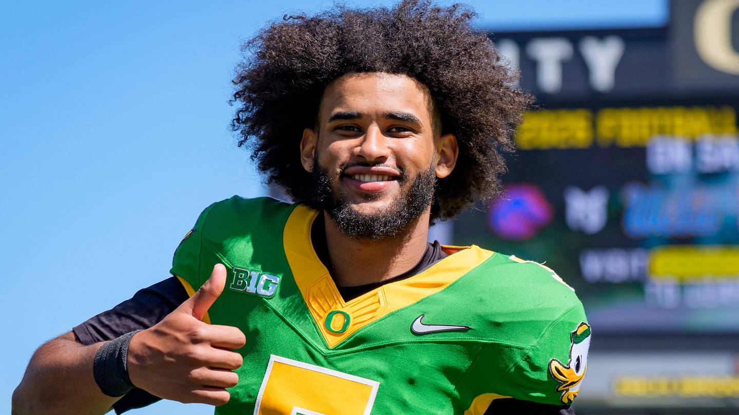 Three Factors Could Decide How Dangerous Oregon’s Offense Becomes