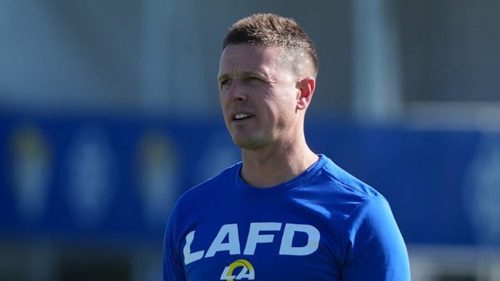 Jul 23, 2025; Los Angeles, CA, USA; Los Angeles Rams offensive coordinator Mike LaFleur during training camp at Loyola Marymount University. Mandatory Credit: Kirby Lee-Imagn Images Jul 23, 2025; Los Angeles, CA, USA; Los Angeles Rams offensive coordinator Mike LaFleur during training camp at Loyola Marymount University. Mandatory Credit: Kirby Lee-Imagn Images