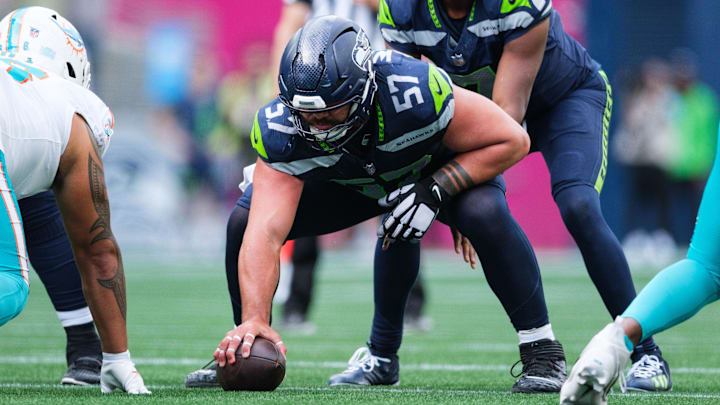 Williams started nine games at center for Seattle this season. Williams started nine games at center for Seattle this season.