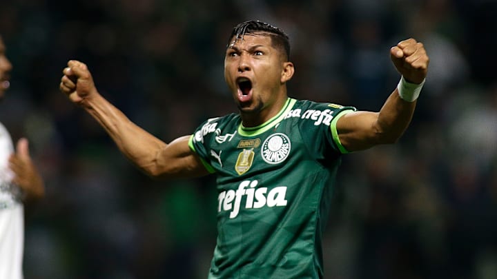 Rony passou por cirurgia após lesão no braço e está fora do restante da temporada 2023. Rony passou por cirurgia após lesão no braço e está fora do restante da temporada 2023.