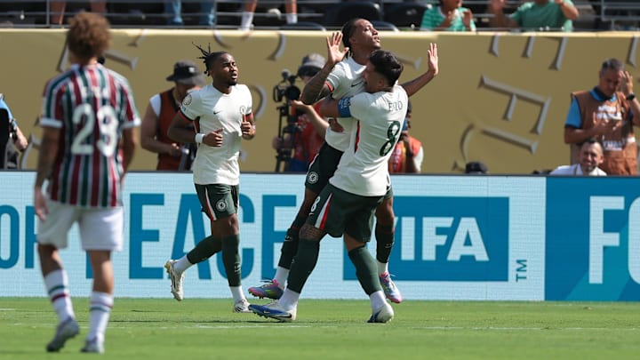 João Pedro fez os dois gols do jogo João Pedro fez os dois gols do jogo