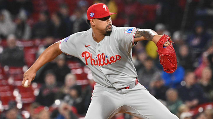 Philadelphia Phillies relief pitcher Jhoan Duran (59) pitches against the Boston Red Sox.