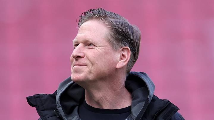 Markus Gisdol quitte ses fonctions d'entraîneur de son plein gré. Markus Gisdol quitte ses fonctions d'entraîneur de son plein gré.