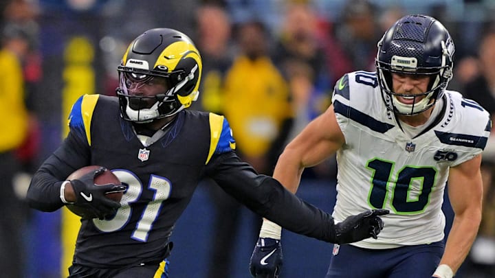 Nov 16, 2025; Inglewood, California, USA; Los Angeles Rams cornerback Darious Williams (31) runs the ball after an interception against Seattle Seahawks wide receiver Cooper Kupp (10) during the second half at SoFi Stadium. Mandatory Credit: Jayne Kamin-Oncea-Imagn Images Nov 16, 2025; Inglewood, California, USA; Los Angeles Rams cornerback Darious Williams (31) runs the ball after an interception against Seattle Seahawks wide receiver Cooper Kupp (10) during the second half at SoFi Stadium. Mandatory Credit: Jayne Kamin-Oncea-Imagn Images