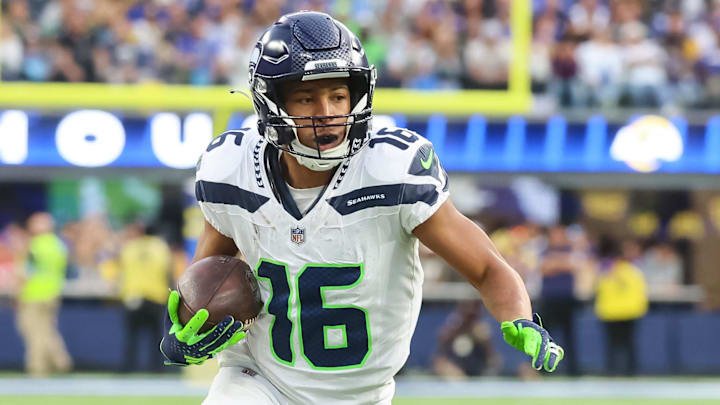 `’Jan 5, 2025; Inglewood, California, USA;  Seattle Seahawks Wide Receiver Tyler Lockett 
(16) runs down the field baseline at SoFi Stadium for the Seattle Seahawks at Los Angeles Rams Week 18 matchup. Mandatory Credit: William Navarro-Imagn Images