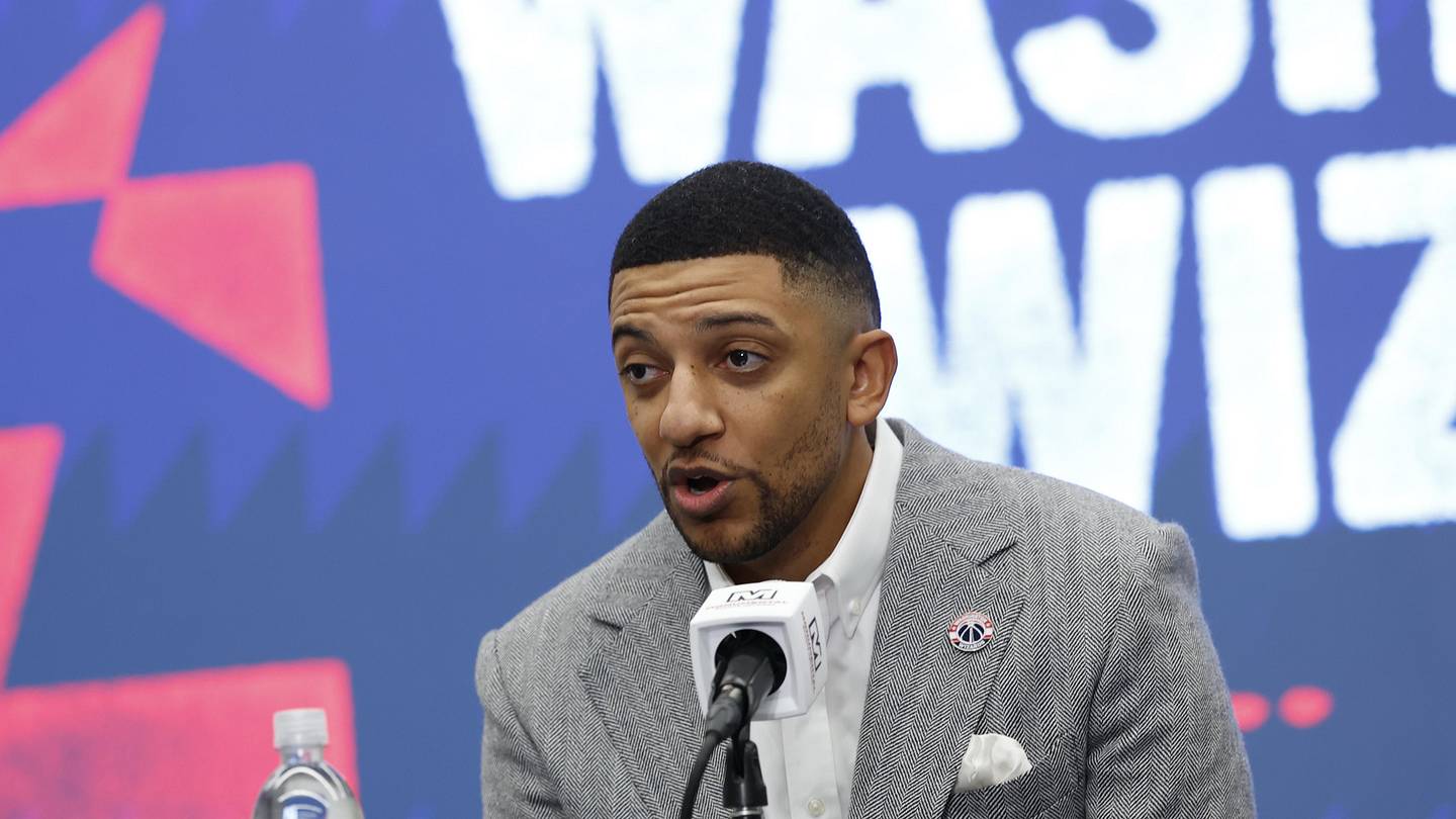 Wizards Management Earns Rave Review Despite Award Loss