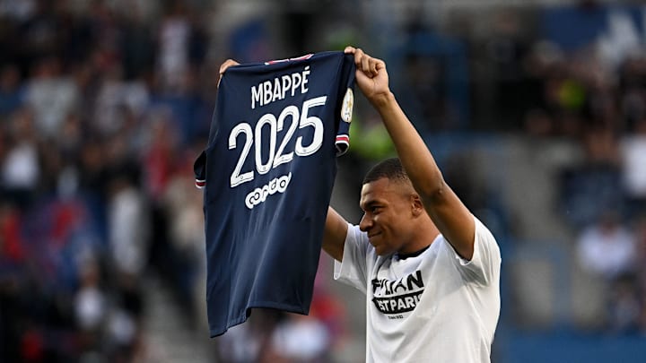 Mbappé lors de sa prolongation de contrat